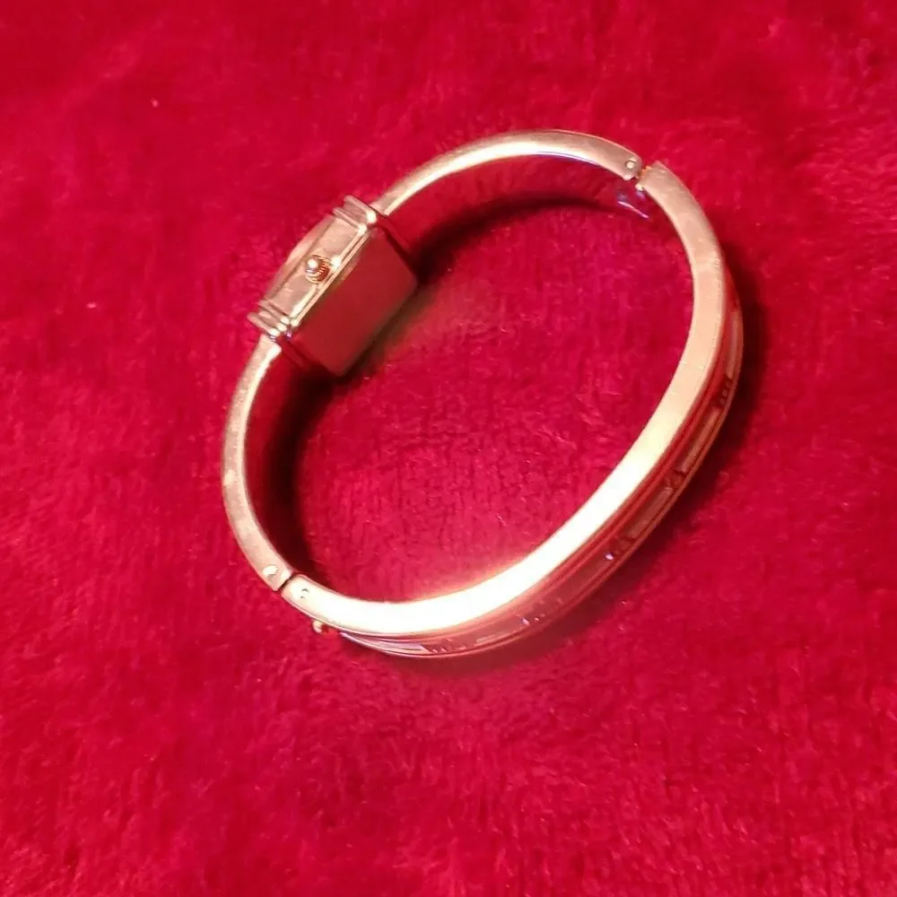 Gruen GR7855 Bangle Clamp Bracelet Watch Atlas Roman Numerals Band Looks Tiffany